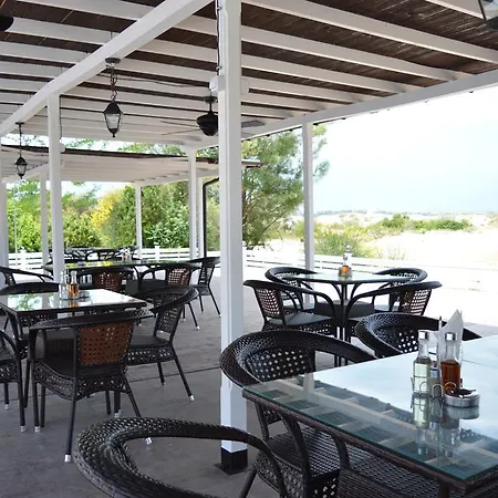 Sozopoli Beachfront Apartament *